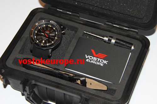     -2 NH35A/6204208  (Vostok Europe Lunokhod).